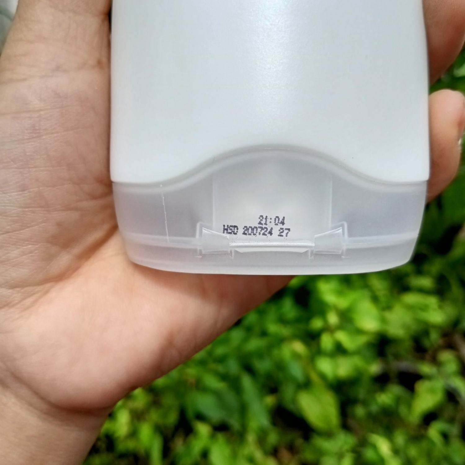 Kem xả Dove 140g ( hàng khuyến mại )