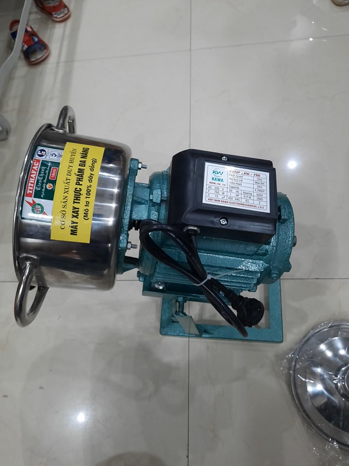 Máy xay thịt 750