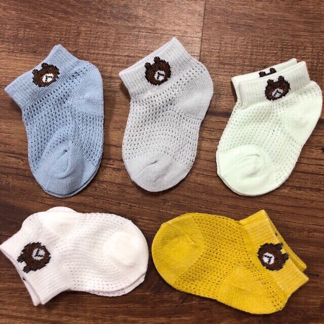 Set 5 đôi tất lưới hình gấu cho bé