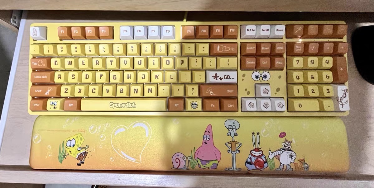 Bàn phím cơ AKKO 5108S phiên bản giới hạn SpongeBob có LED RGB hotswap keycap JDA