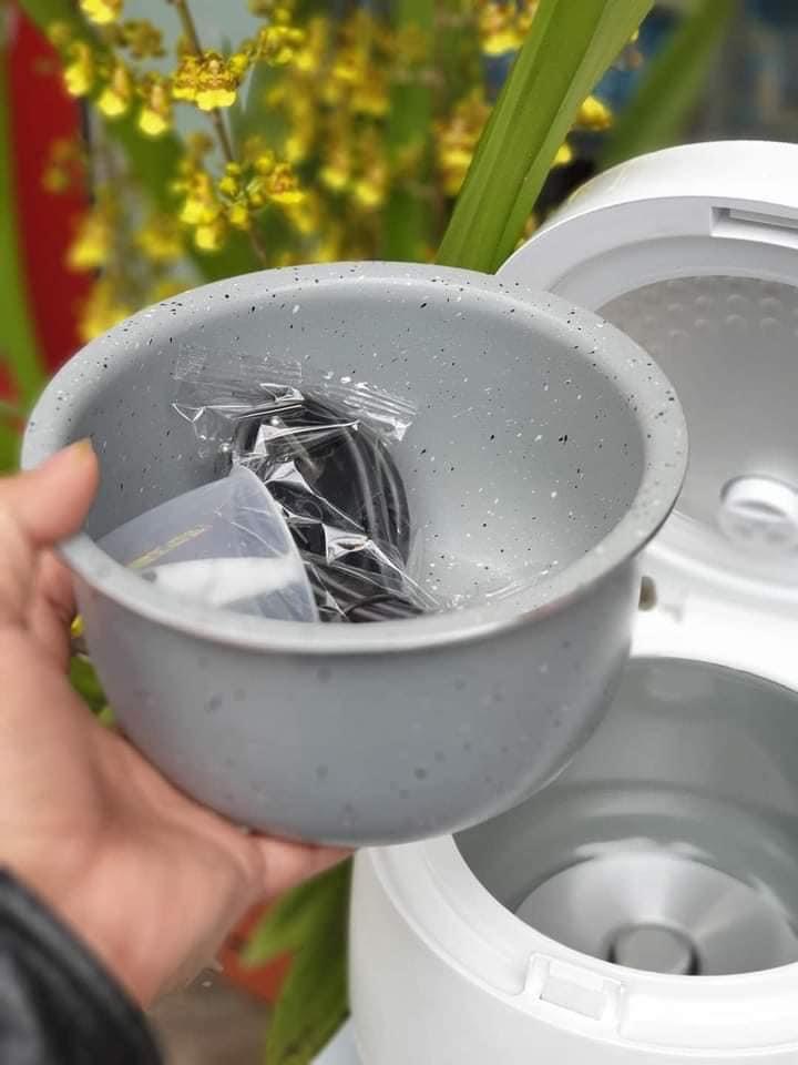🍚NỒI CƠM ĐIỆN MINI LOCK&LOCK-EJR426 0.8L