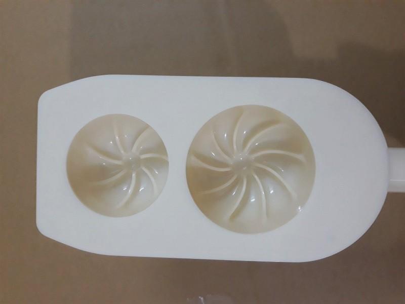 Khuôn làm bánh bao đôi Dragon 6cm và 7.5cm