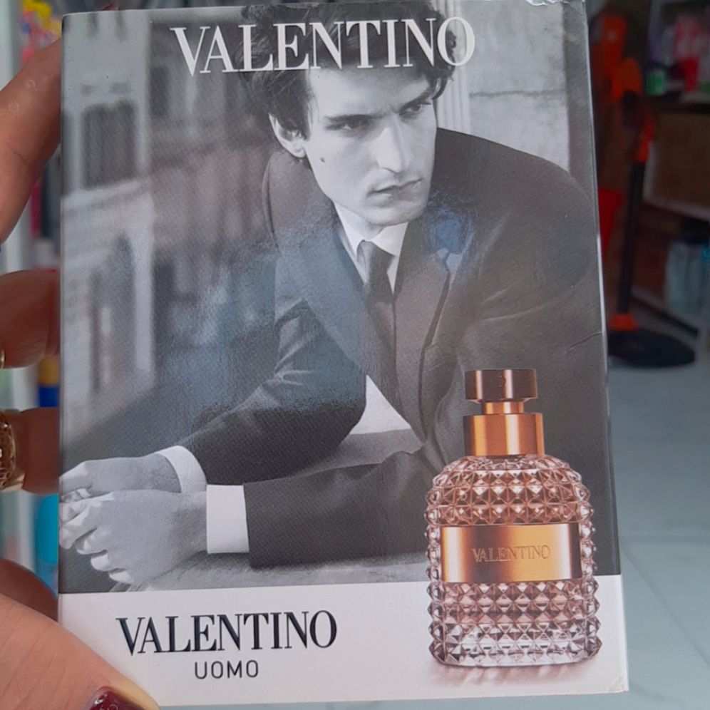 Nước hoa valentino dành cho phái nam chai 100ml