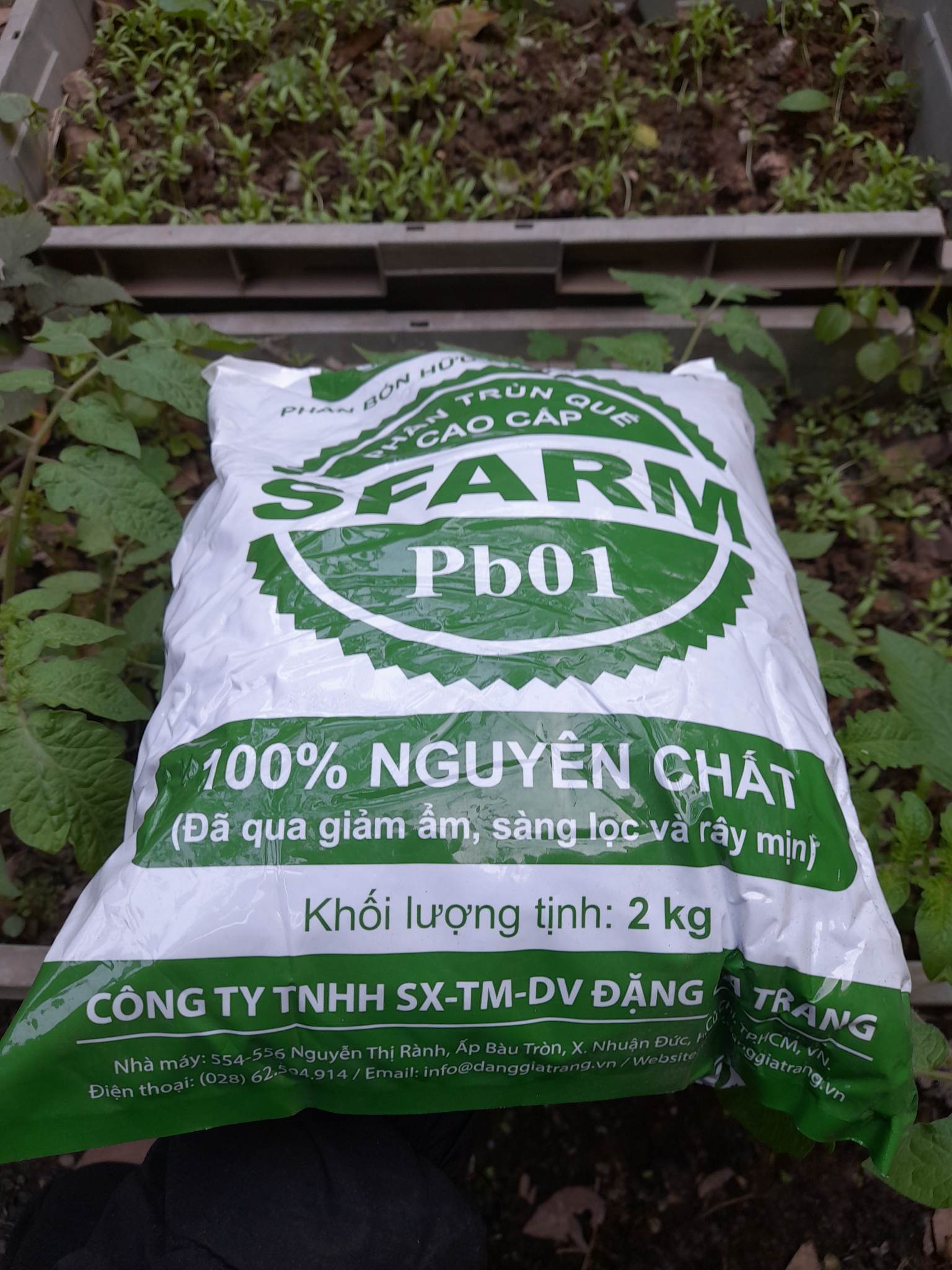 Phân Trùn Quế-Phân hữu cơ tốt cho cây trồng(2kg)