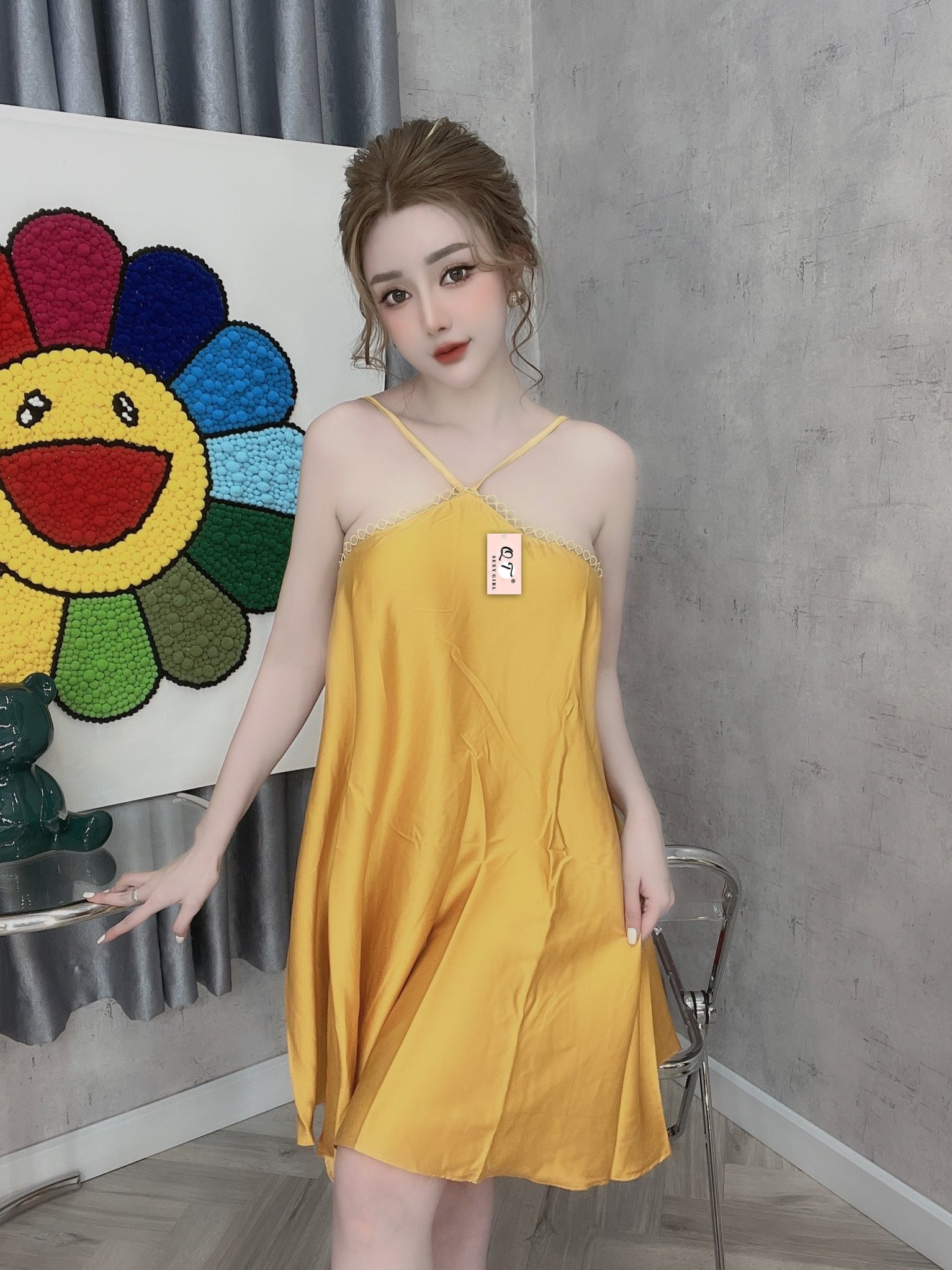 Váy ngủ sexy cổ yếm vải lụa latin kèm quần VD2