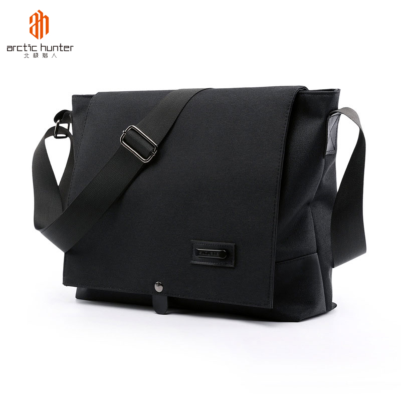 Top★schwarz etiennefree shipping túi đeo chéo nam túi đeo vai nam túi đeo chéo túi nam túi nylon chống nước túi công sở thường ngày tui đeo chéo cho nam 924