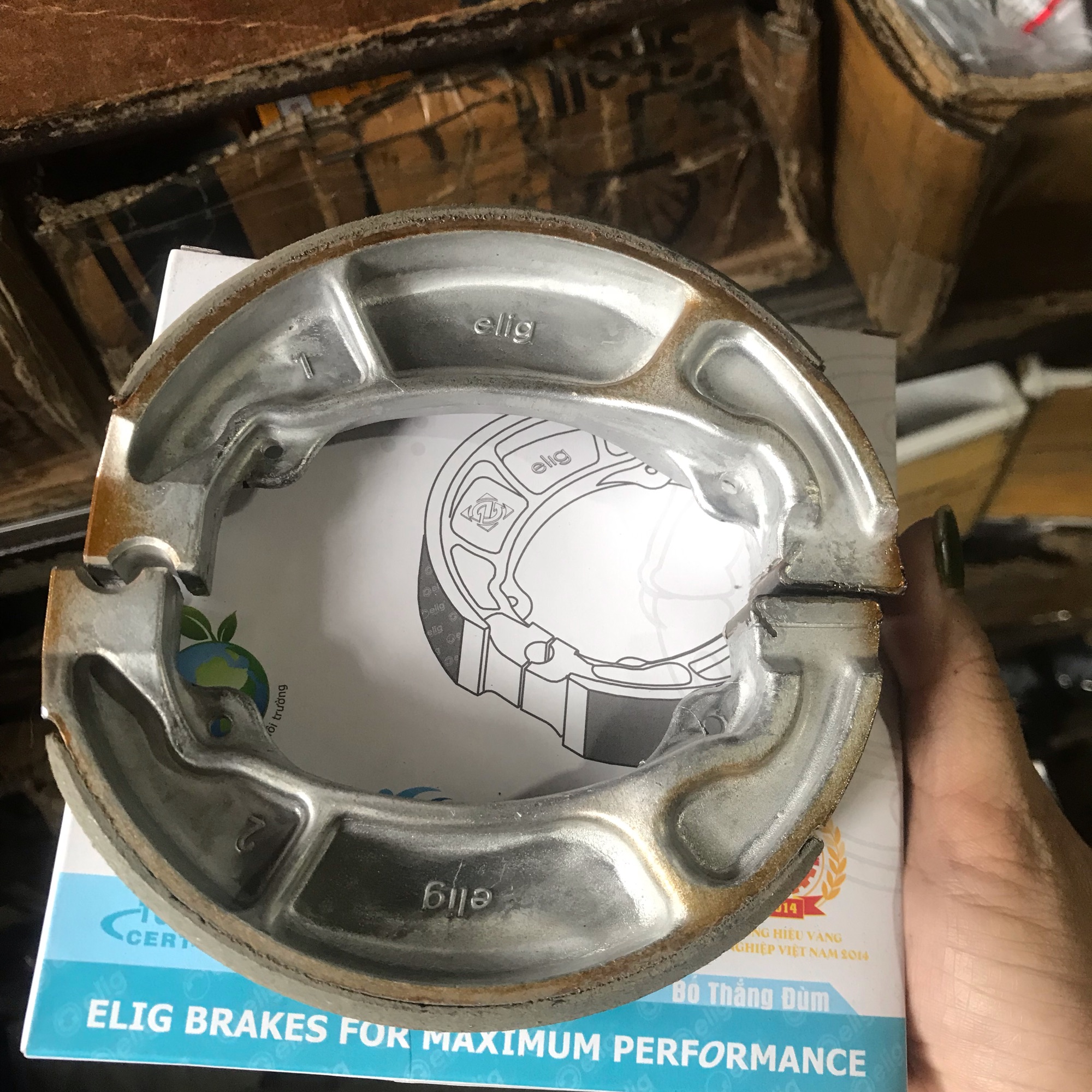 Bộ bố đùm sau ( má phanh) các dòng xe Airblade/ Vision/ Lead/ Sh/ Dylan/ Vario và nhiều dòng xe khác