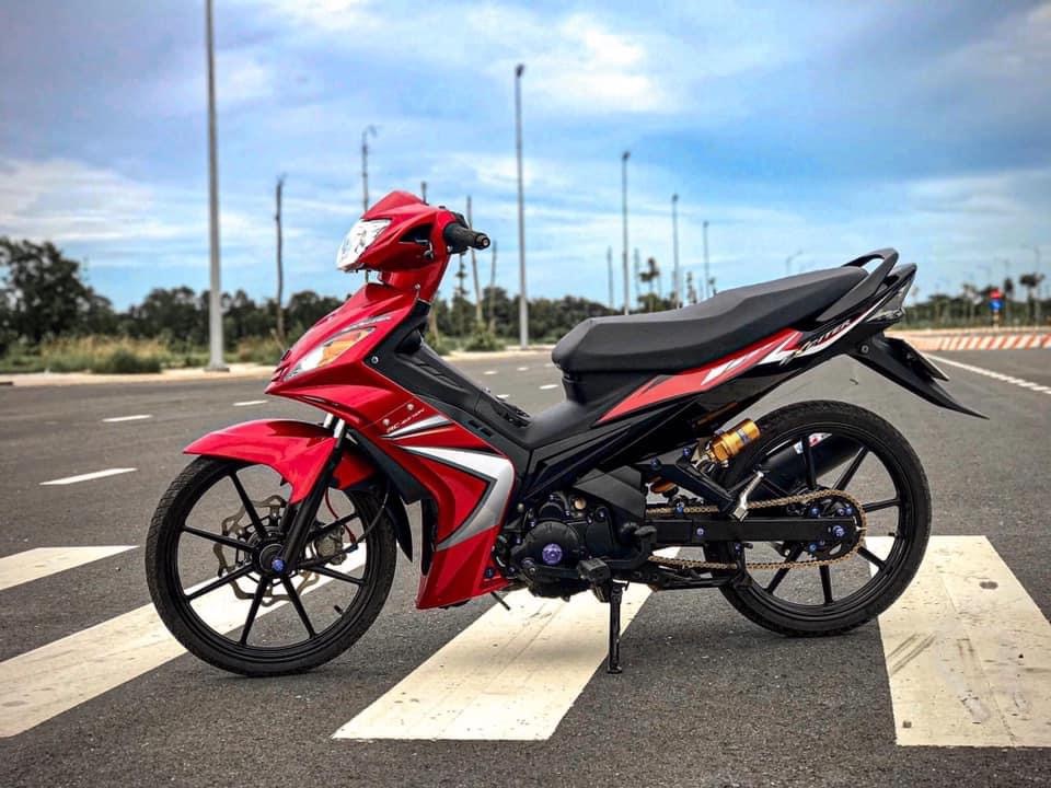 Tem rời ex 2010 dán xe đỏ bụng sau đen