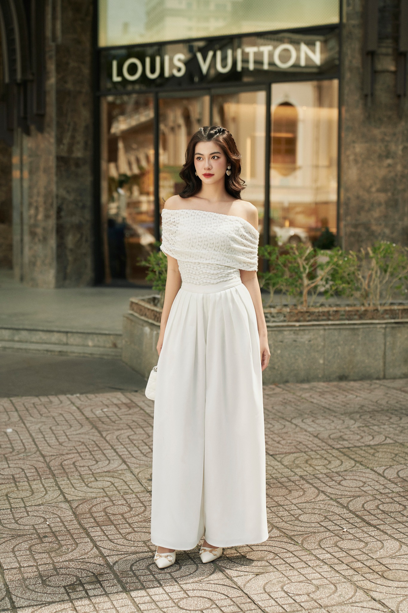 Voucher siêu sale 15% OLV - Áo Savana Off Shoulder Top