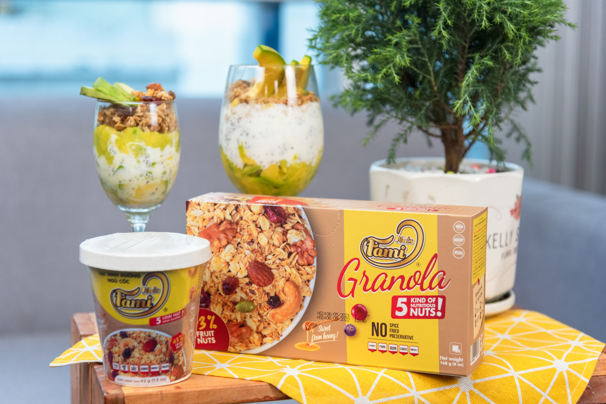 [HCM]Hạt Dinh Dưỡng Ngũ Cốc Granola - Fami Nuts
