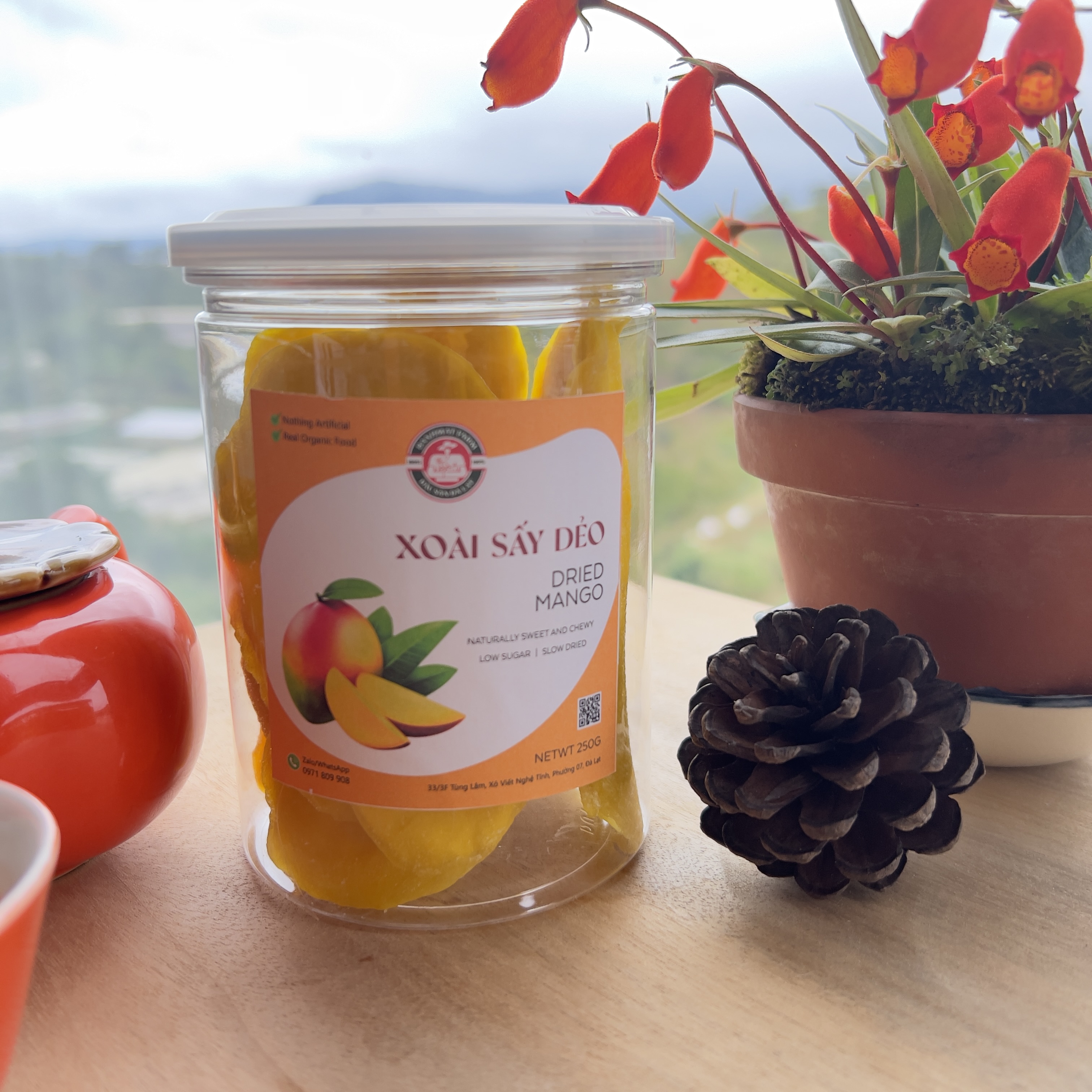 Xoài sấy dẻo nguyên miếng 500gr BanhMat Farm đặc sản trái cây sấy Đà Lạt nguyên vị