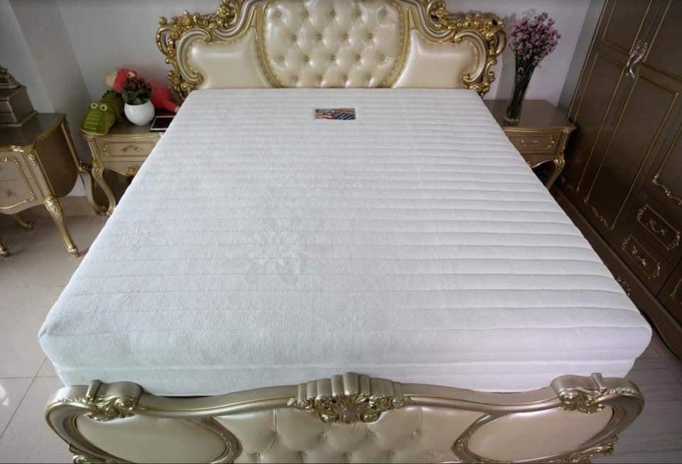 [HCM]Nệm  size 1m4 x 2m x 10cm Cao Su  MEMORY FOAM Thắng Lợi