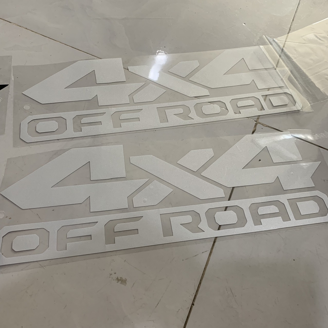 2 Tem decal 4x4 OFF ROAD kiểu dáng thể thao TEM PHAN QUANG