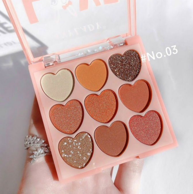 Bảng phấn mắt 9 ô trái tim ANYLADY