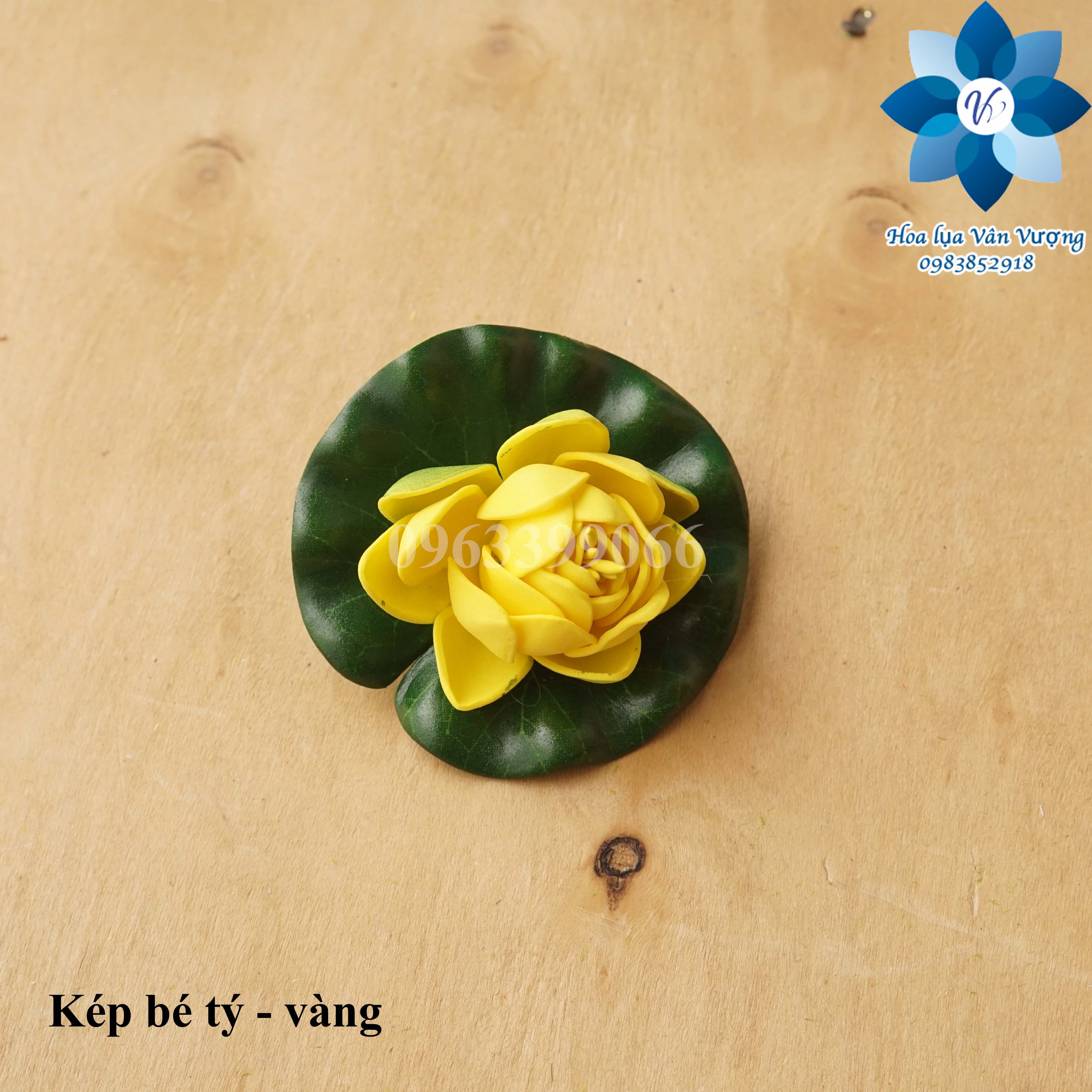 Hoa Giả, Hoa Sen Thả Nước 8cm