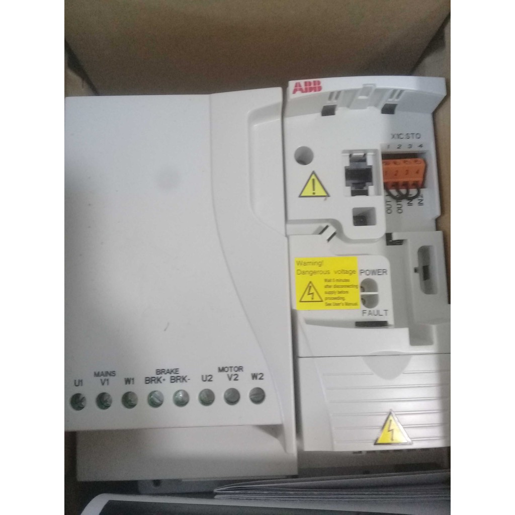 Biến tần ABB ACS355-03E-15A6-4