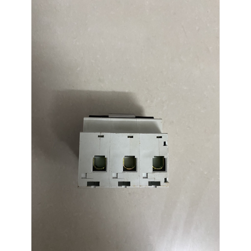 Cầu Dao Tự Động CB 2 Pha, 3 Pha 100A Delixi, Hàng Chất Lượng