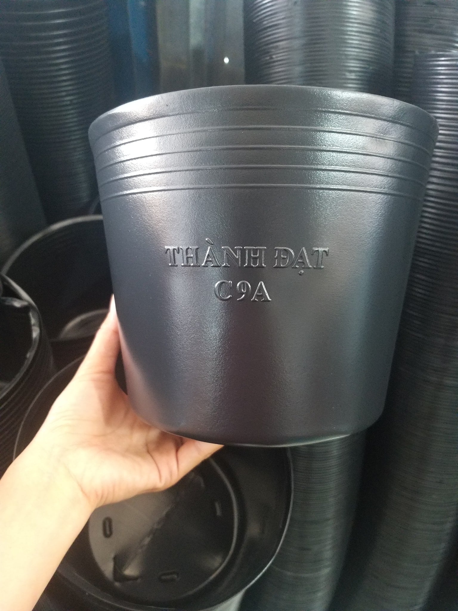 Chậu nhựa mềm đen thành đạt nhiều size ( bộ 10 chậu )