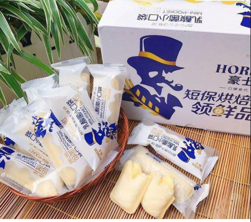 Bánh Sandwich nhân kem sữa chua (1KG )