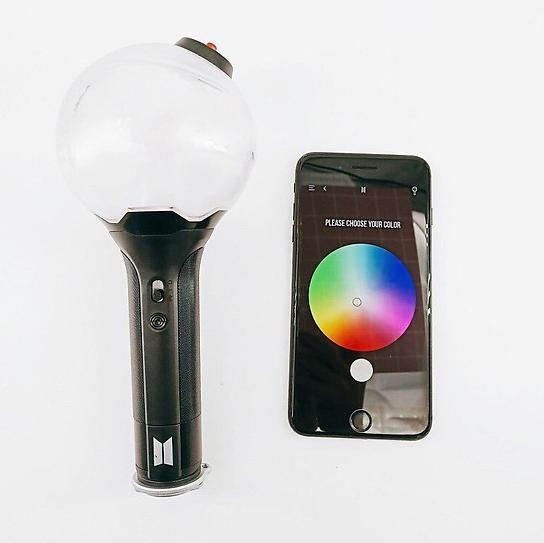 Bomb BTS Lightstick BTS ver 3 OFFICIAL (Tặng 01 hộp postcard BTS mới nhất)