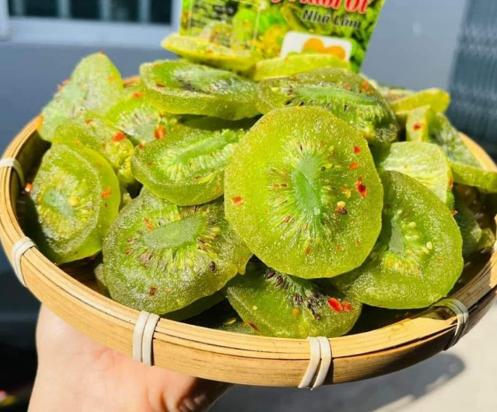 KIWI SẤY DẺO MUỐI ỚT Viettin mart 500G