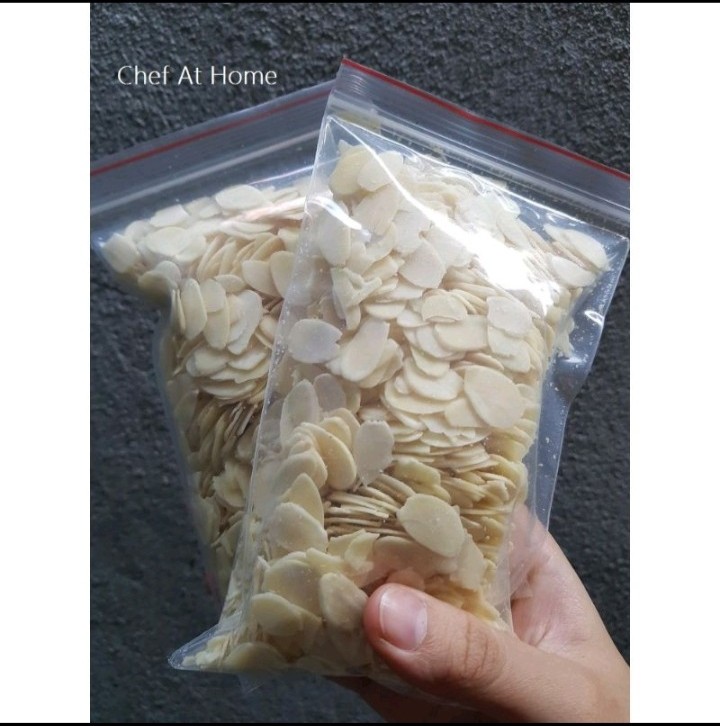 Hạnh nhân lát