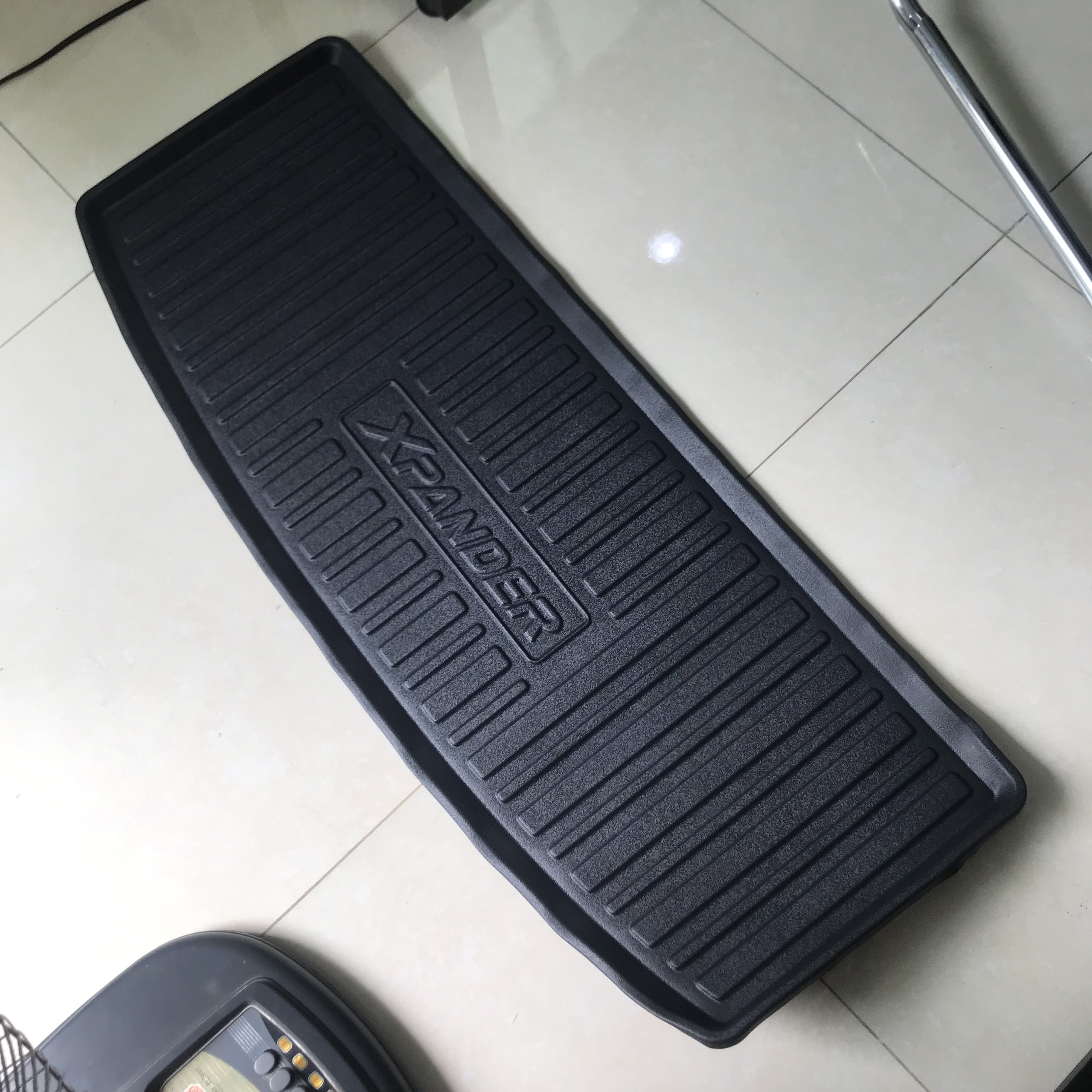Tấm thảm lót cốp nhựa theo xe Xpander 2018 - 2022