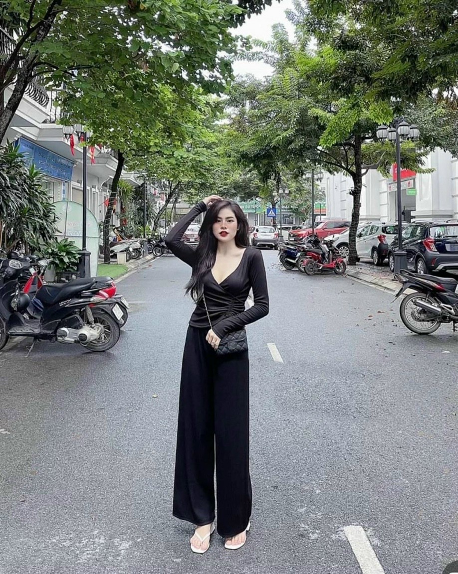 SÉT BỘ CỔ TIM ÁO ÔM TAY DÀI DÂY RÚT EO