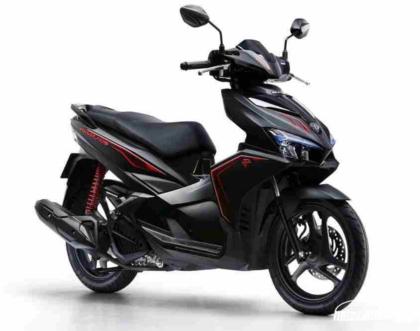 Ốp Lốc máy Carbon gắn Xe AirBlade, Vario,,PCX ,Vision