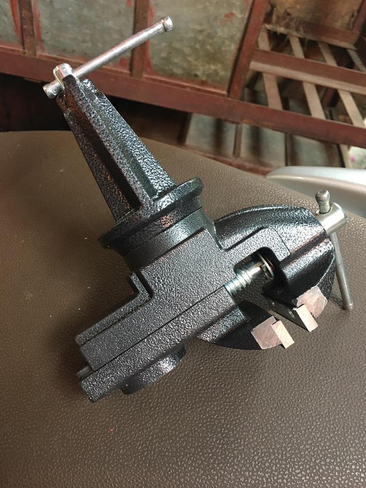 Ê tô kẹp bàn to cỡ 60 Asaki, ê tô kẹp bàn đa năng có mâm xoay 360 độ