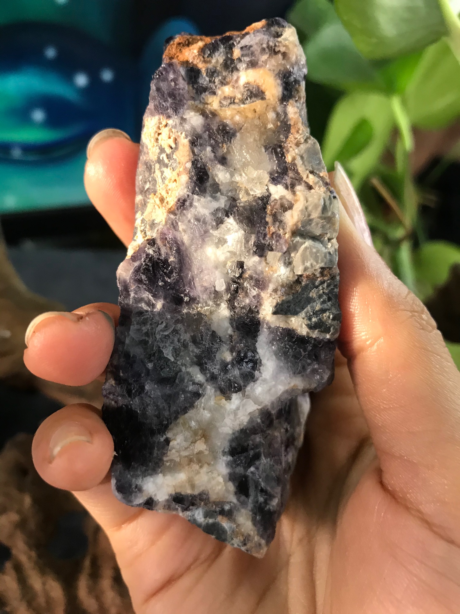 Đá fluorite tự nhiên 200g