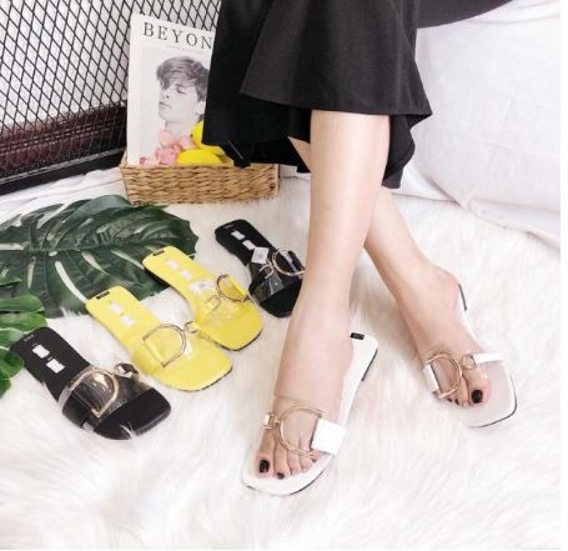 Dép Bệt Khoá Vuông Cực Xinh giá rẻ