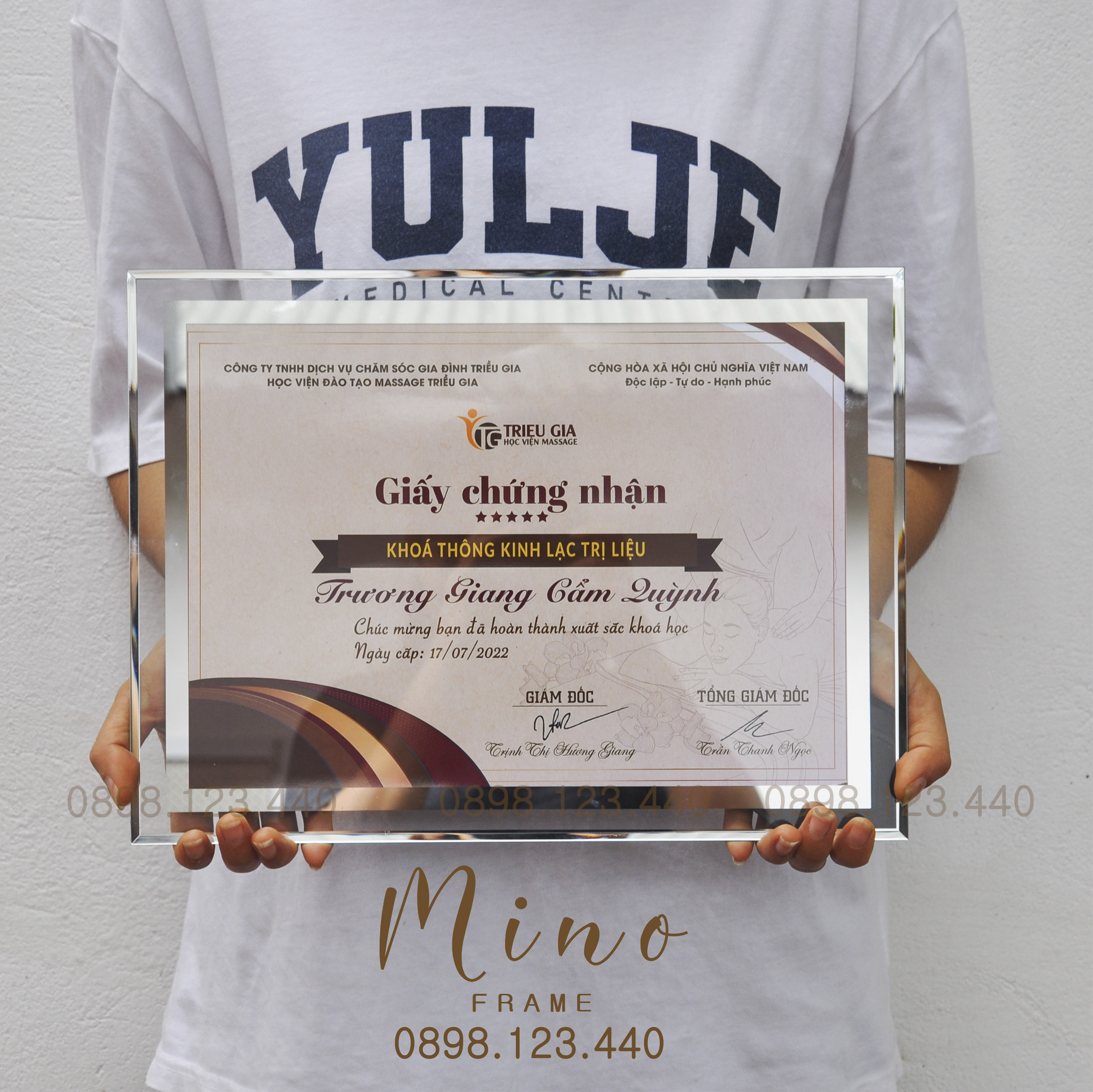 Khung Ảnh Bằng Khen A5, A4, 10inch Mino Frame