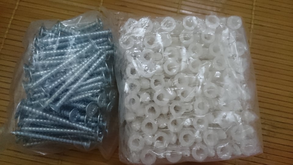 100 tắc kê nhựa kèm vít 3,4,5,6