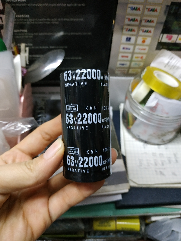 Tụ 22000m - 63v - combo 2 cái