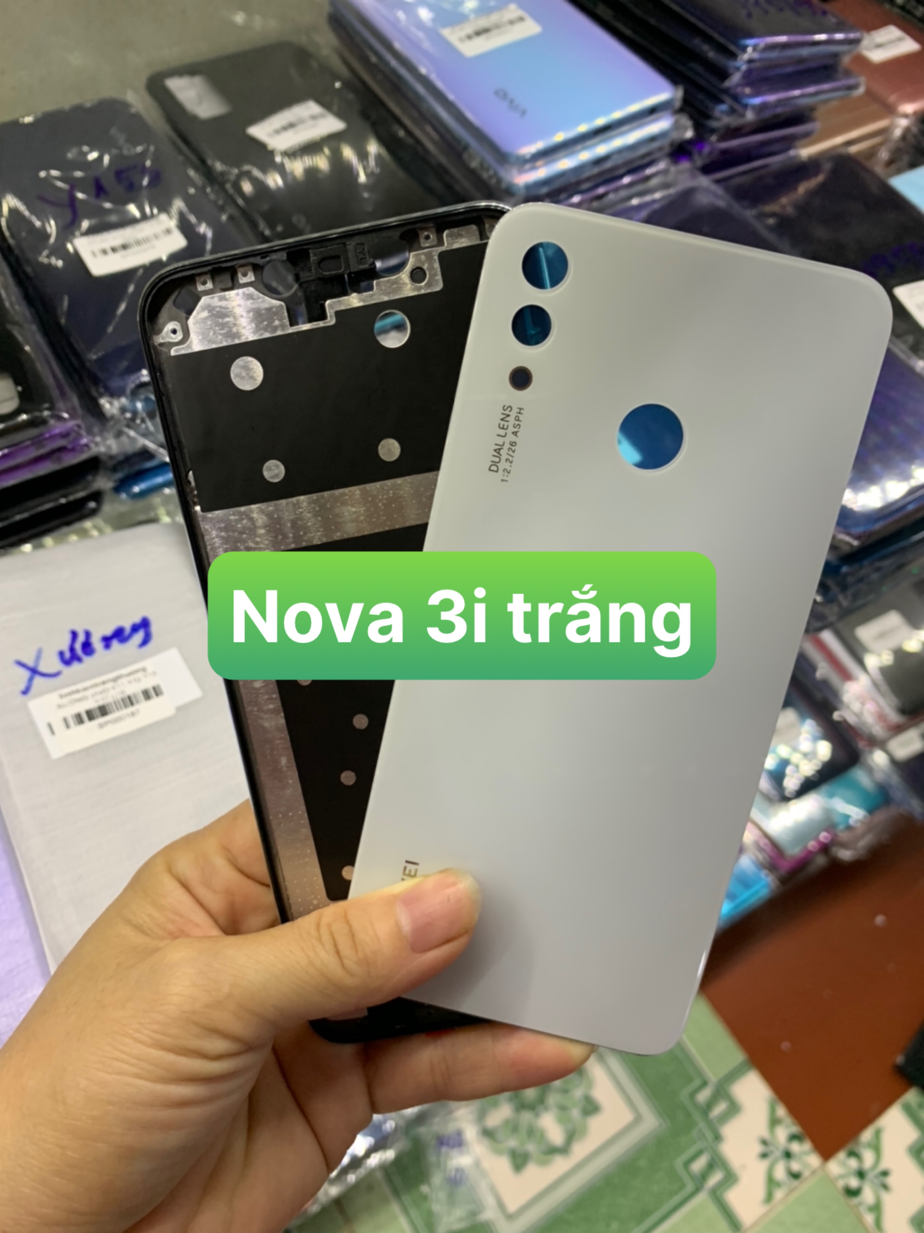 bộ xương vỏ zin mới huawei nova 3i(sườn,lưng.phím bấm,kính cam)