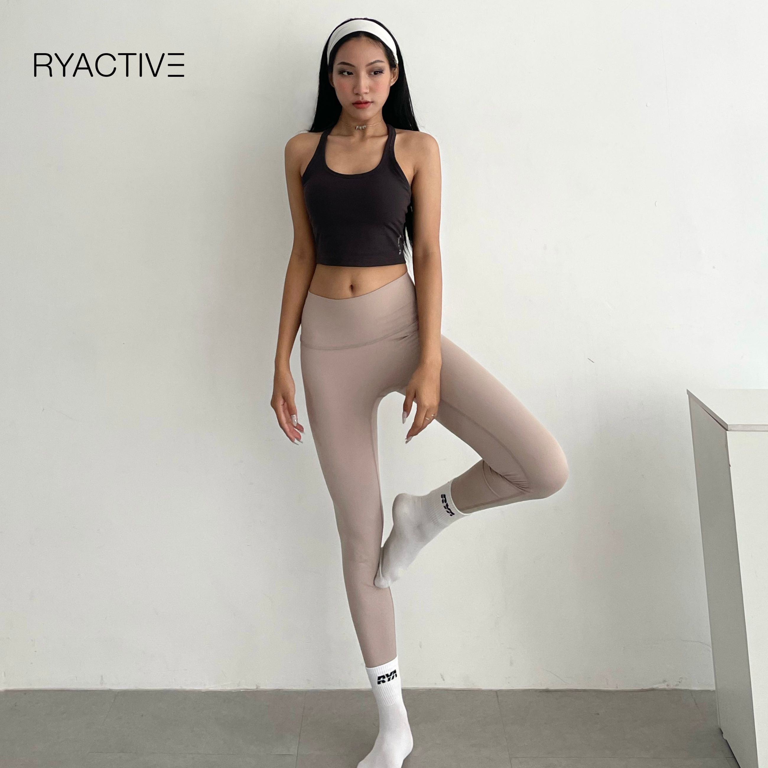 Quần legging thể thao dáng dài RYACTIVE - RYA Legging Light Pink