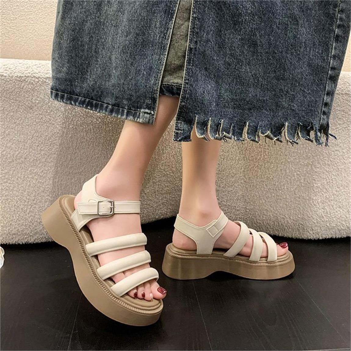 Giày sandal nữ mwc 2420 - giày sandal khoá cài quai ngang đế cao thanh lịch