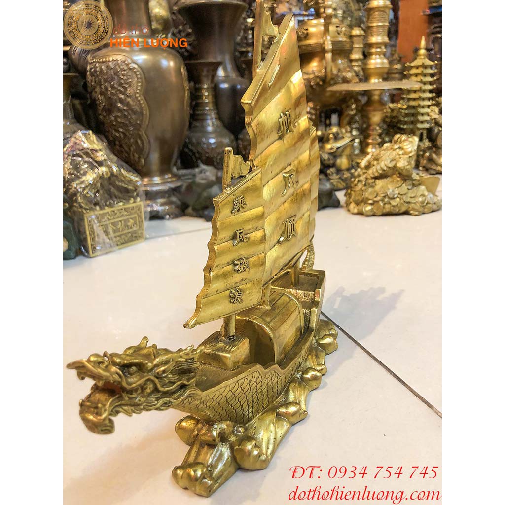 Thuyền Buồm Đầu Rồng Phong Thủy Bằng Đồng 3 Cỡ