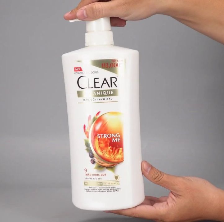 [HCM]Dầu gội sạch gàu Clear thảo dược 650G