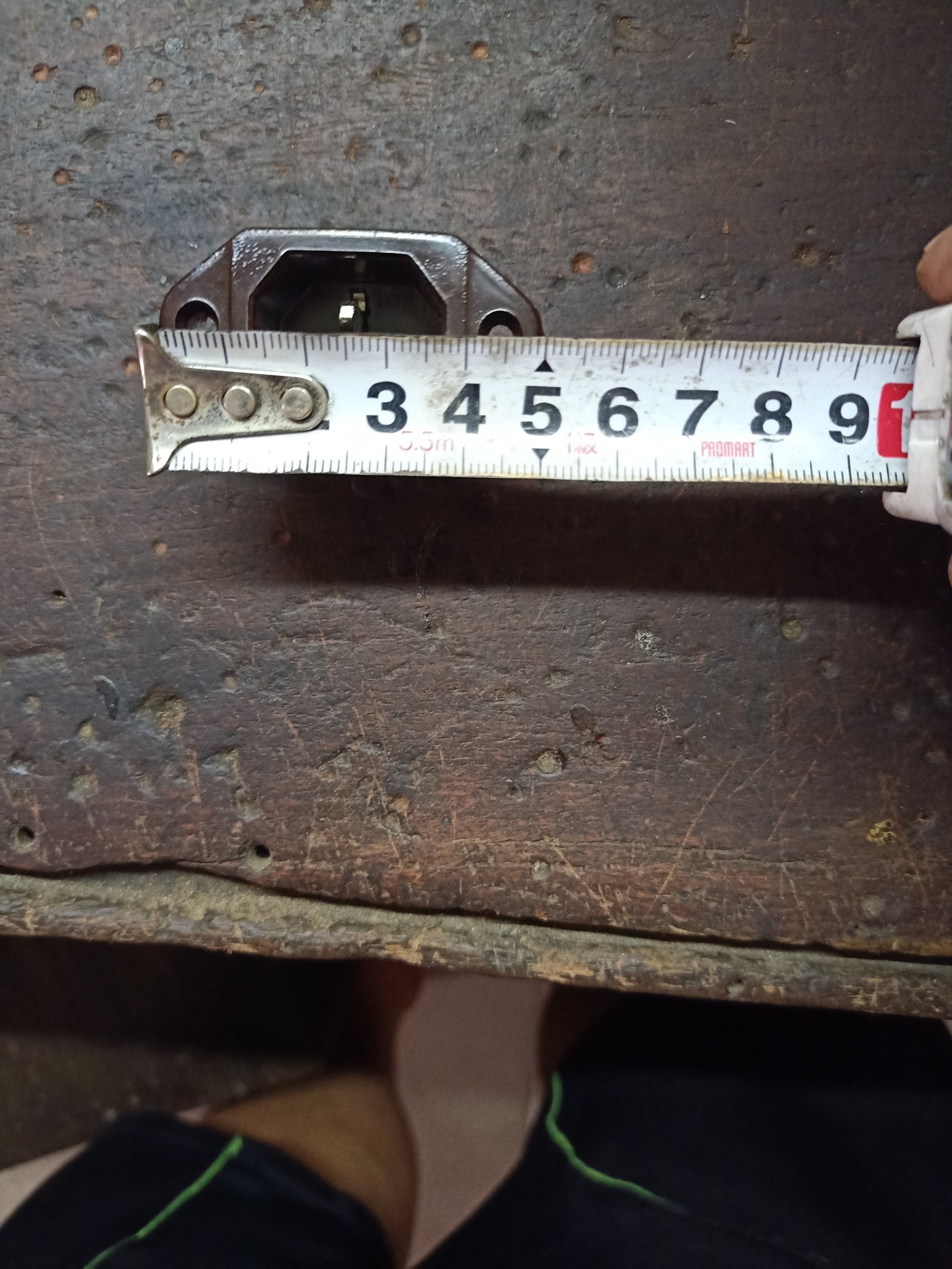 Ổ CẮM 3 CHÂN CHO NỒI CƠM ĐIỆN