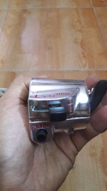 Bộ Cùm công tắc 67,68, CD