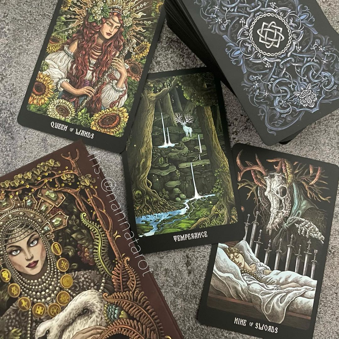 Slavic Legends Tarot Black Edition