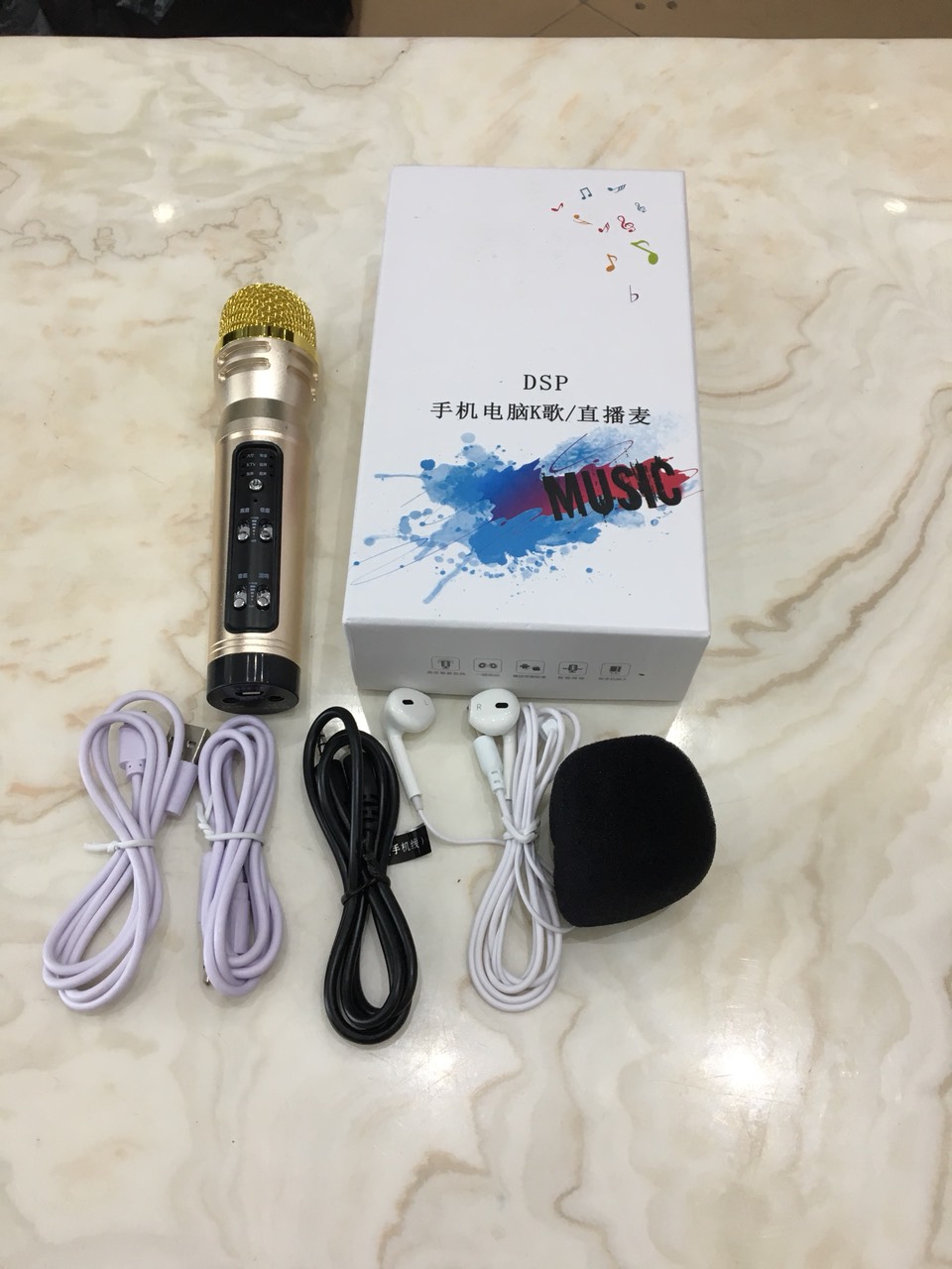 Mic C28 đẳng cấp live stream thu âm đa năng giả giọng đầy đủ phụ kiện tai phone