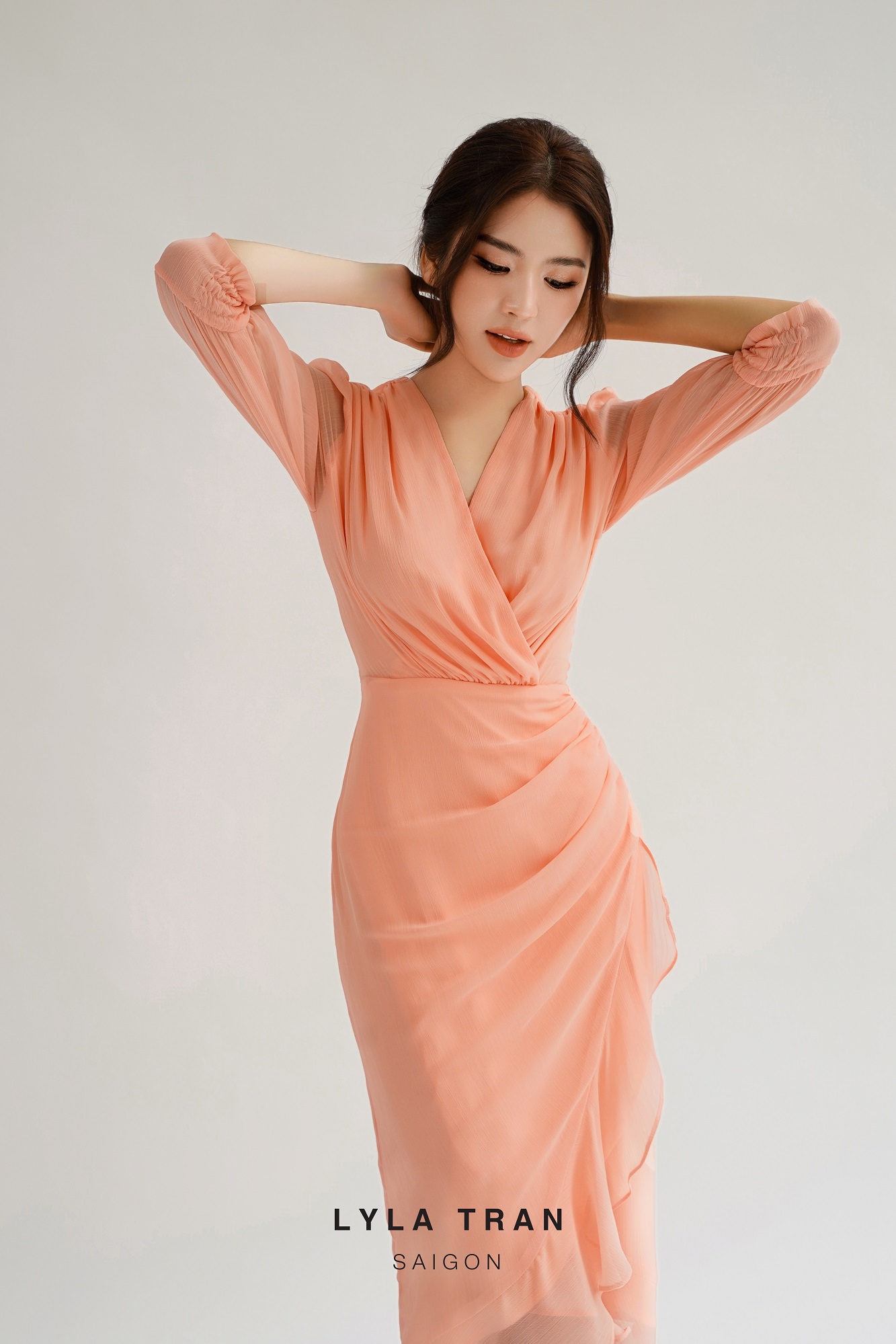 ĐẦM TƠ TAY LỠ CHIẾT EO TÔN DÁNG (LOUIE DRESS)