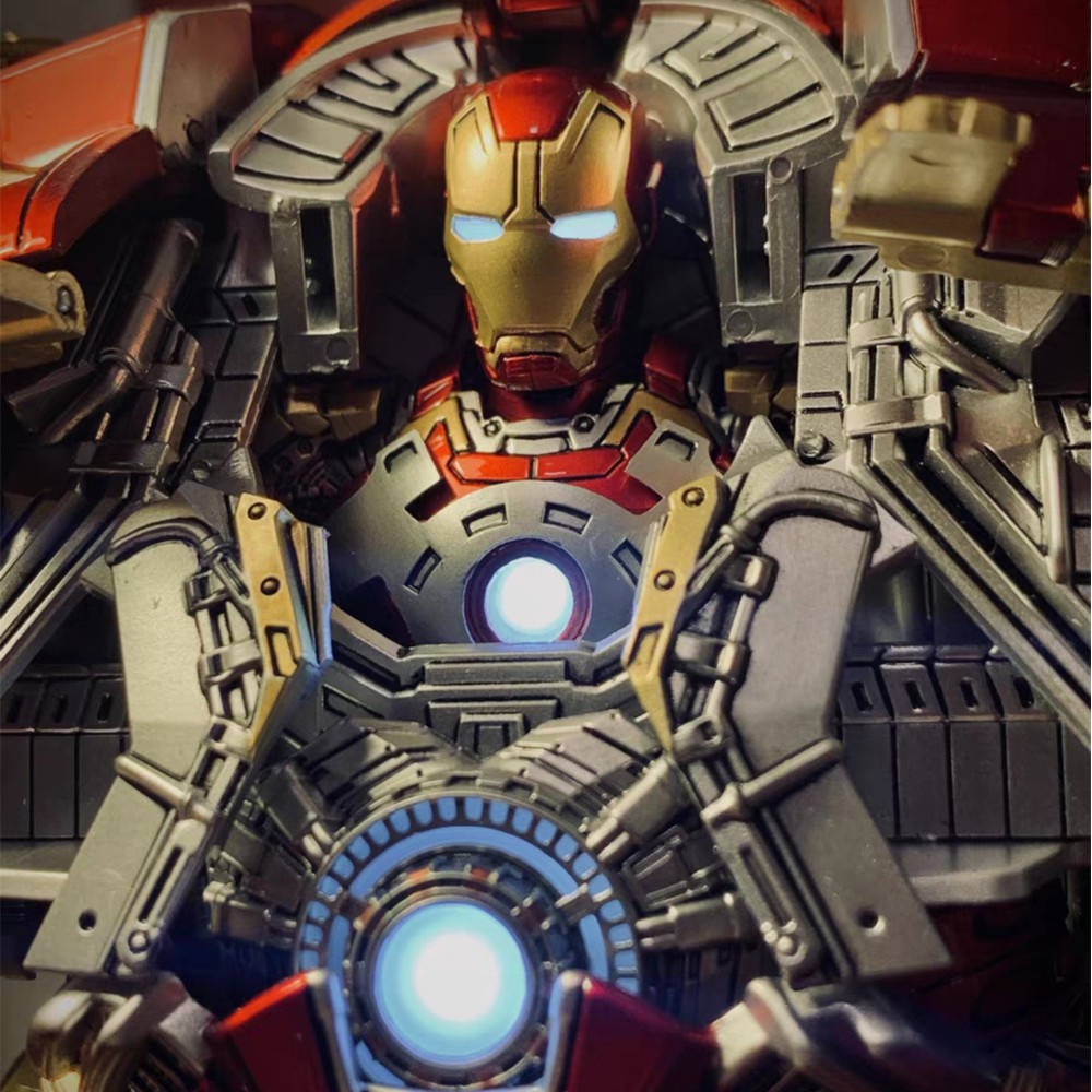 (Hàng có sẵn) Mô hình Hulkbuster MK44 tỷ lệ 1/12 chính hãng