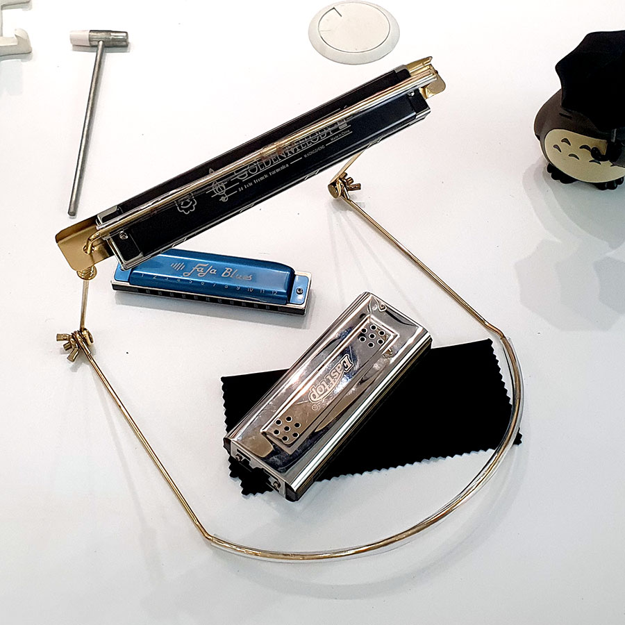 Kẹp kèn harmonica diationic 10 lỗ (Đen)