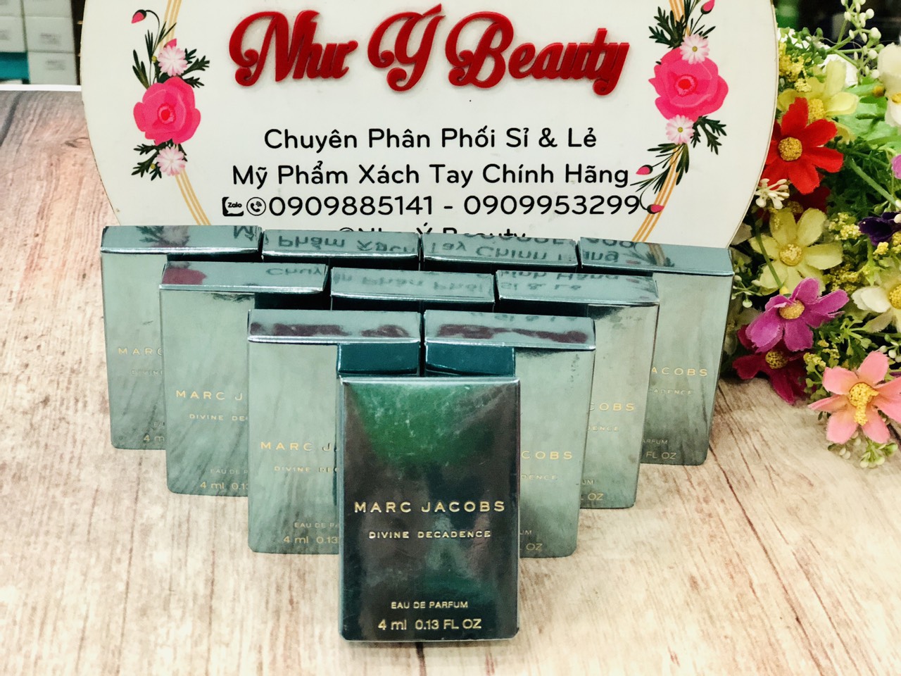 Nước Hoa Nữ Marc Jacobs Decadence EDP 4ml