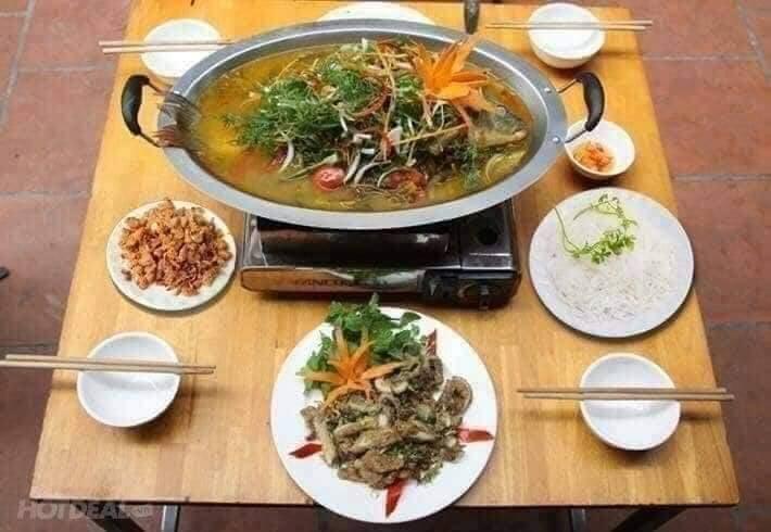 KHAY LẨU CÁ CHÉP OM DƯA CÓ QUA CẦM CHỐNG NÓNG, LOẠI TO, CHẤT INOX DÀY ĐẸP, SỬ DỤNG CHO TẤT CẢ CÁC LOẠI BẾP: BẾP ĐIỆN, BẾP TỪ, BẾP GA, BẾP HỒNG NGOẠI, GIÁ CỰC RẺ