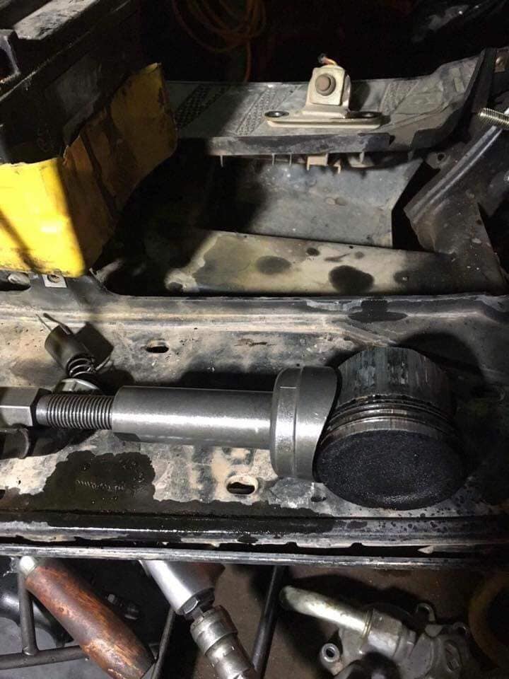 Vam Tháo Ắc Piston - Hạ được tất cả các loại Piston khó nhất